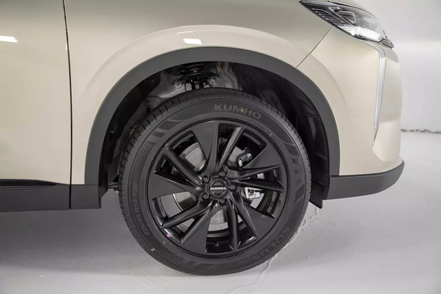 Mẫu SUV Haval H6 2024 chính thức trình làng trong tháng 4 này - Hình 4 Mau SUV Haval H6 2024 chinh thuc trinh lang trong thang 4 nay-Hinh-4