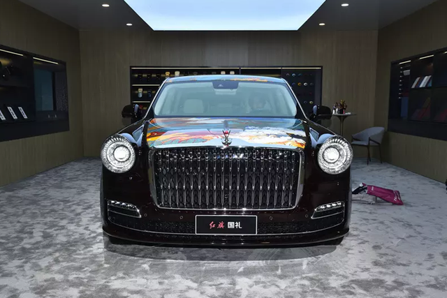 Xe hạng sang có giá hơn 20 tỷ của Trung Quốc có gì? - Hình 2 Xe hang sang co gia hon 20 ty cua Trung Quoc co gi?-Hinh-2