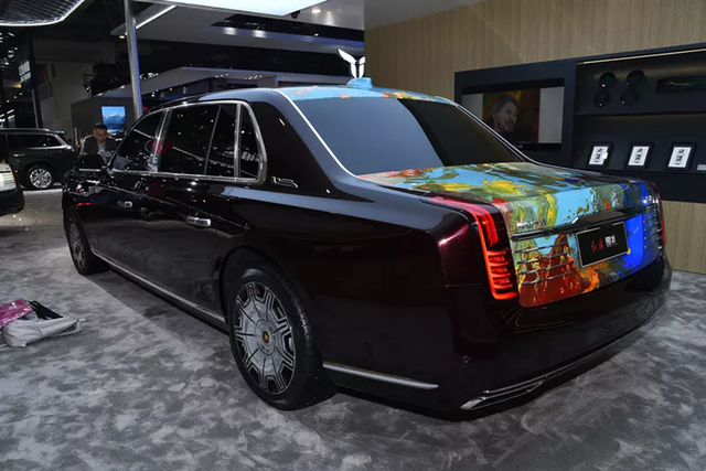 Xe hạng sang có giá hơn 20 tỷ của Trung Quốc có gì? - Hình 12 Xe hang sang co gia hon 20 ty cua Trung Quoc co gi?-Hinh-12