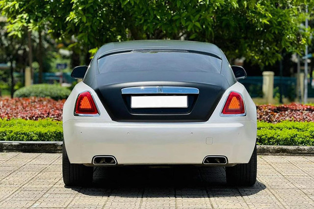 Huan hoa hong rao ban Rolls-Royce Wraith tien ty chi sau hon 1 nam-Hinh-3
