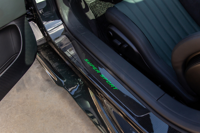 Đại gia sòng bạc Campuchia đi xe Bugatti Chiron Super Sport bạc tỷ - Hình 8 Dai gia song bac Campuchia di xe Bugatti Chiron Super Sport bac ty-Hinh-8