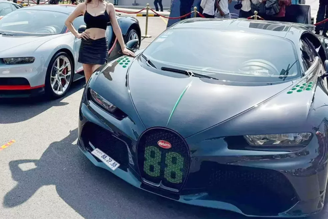 Đại gia sòng bạc Campuchia đi xe Bugatti Chiron Super Sport bạc tỷ - Hình 2 Dai gia song bac Campuchia di xe Bugatti Chiron Super Sport bac ty-Hinh-2