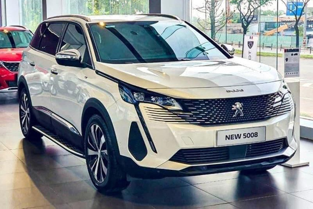 Các mẫu Peugeot 2008, 3008 và 5008 được áp dụng giá bán ưu đãi mới - Hình 2 Cac mau Peugeot 2008, 3008 va 5008 duoc ap dung gia ban uu dai moi-Hinh-2