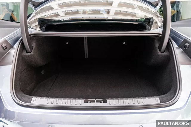 Thương hiệu ôtô Lynk & Co đã chính thức ra mắt mẫu sedan hạng D mới - Hình 9 Thuong hieu oto Lynk & Co da chinh thuc ra mat mau sedan hang D moi-Hinh-9