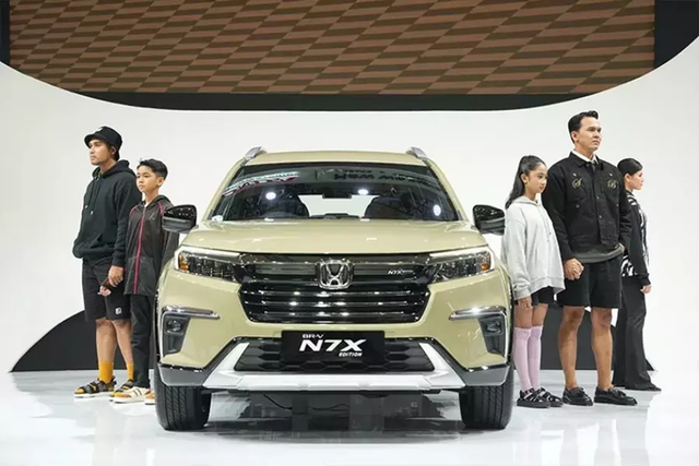 Chi tiết Honda BR-V bản N7X Edition chỉ 498 triệu đồng Chi tiet Honda BR-V ban N7X Edition chi 498 trieu dong