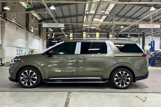 Cận cảnh Carnival VIN 2024 đang được giảm giá tới 40 triệu đồng - Hình 6 Can canh Carnival VIN 2024 dang duoc giam gia toi 40 trieu dong-Hinh-6