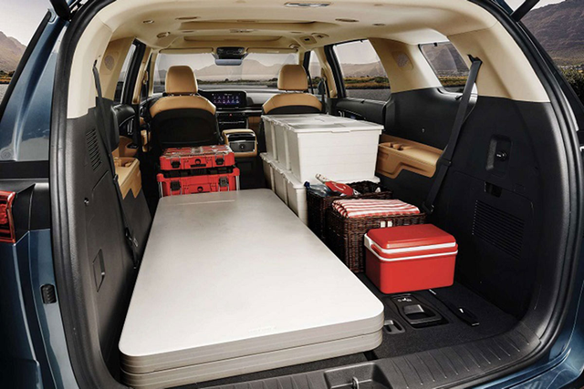 Cận cảnh Carnival VIN 2024 đang được giảm giá tới 40 triệu đồng - Hình 5 Can canh Carnival VIN 2024 dang duoc giam gia toi 40 trieu dong-Hinh-5