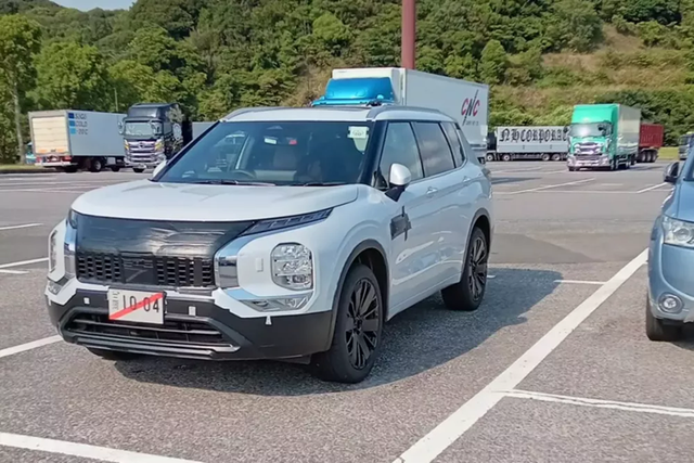 Chi tiết Mitsubishi Outlander 2025 Chi tiet Mitsubishi Outlander 2025