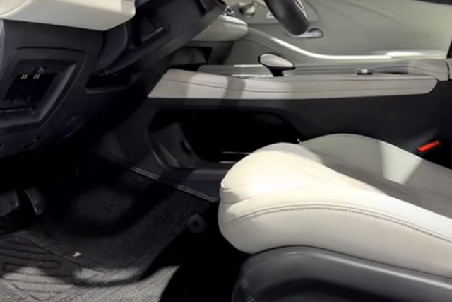 Mẫu xe sedan Chery Fulwin A8 Pro PHEV 2024 giá bao nhiêu? - Hình 5 Mau xe sedan Chery Fulwin A8 Pro PHEV 2024 gia bao nhieu?-Hinh-5