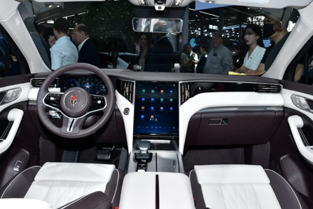 Chi tiết Hongqi HS7 PHEV 2024 mới - Hình 4 Chi tiet Hongqi HS7 PHEV 2024 moi-Hinh-4
