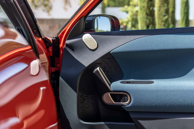 MINI Aceman 2025 mới là mẫu xe chạy bằng điện - Hình 11 MINI Aceman 2025 moi la mau xe chay bang dien-Hinh-11