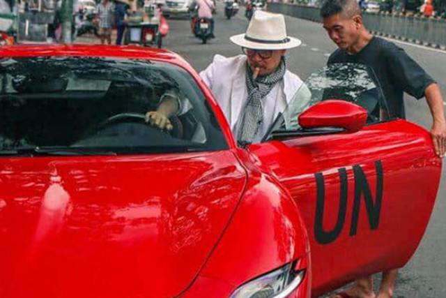 Doanh nhan Dang Le Nguyen Vu tro thanh khach hang dac biet cua Ferrari-Hinh-3