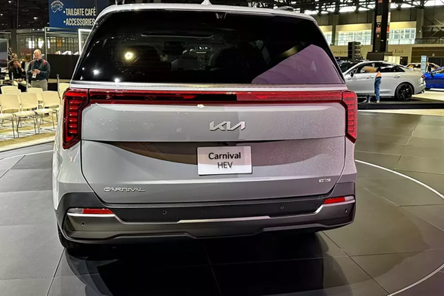 Chi tiết Kia Carnival 2025 hybrid - Hình 11 Chi tiet Kia Carnival 2025 hybrid-Hinh-11