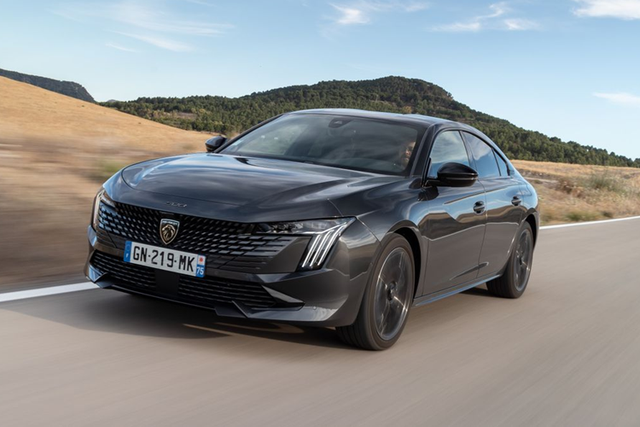 Nhà sản xuất khai tử Peugeot 508 phiên bản sedan thể thao - Hình 9 Nha san xuat khai tu Peugeot 508 phien ban sedan the thao-Hinh-9