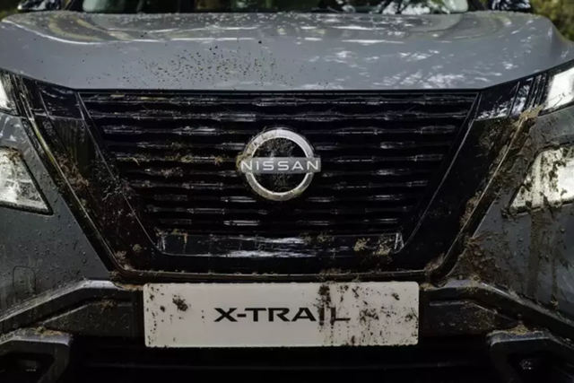 Hãng Nissan tung ra phiên bản N-Trek mới với thiết kế rắn rỏi - Hình 3 Hang Nissan tung ra phien ban N-Trek moi voi thiet ke ran roi-Hinh-3