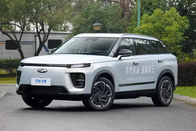 Chi tiết Chery Fengyun T6 2024 giá rẻ Chi tiet Chery Fengyun T6 2024 gia re