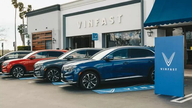 VinFast Auto công bố chính thức ký hợp đồng hợp tác với 12 đại lý mới tại Mỹ - Hình 2 VinFast Auto cong bo chinh thuc ky hop dong hop tac voi 12 dai ly moi tai My-Hinh-2