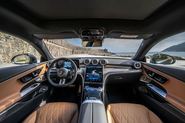 Bên trong Mercedes-Benz CLE Coupe 2024 - Hình 7 Ben trong Mercedes-Benz CLE Coupe 2024-Hinh-7
