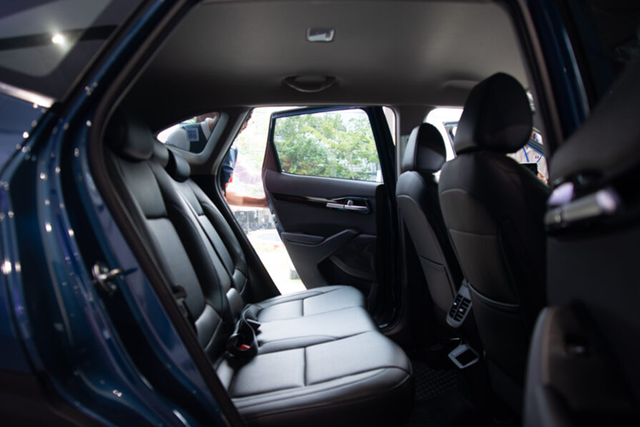 Kia Seltos 2024 giá khởi điểm từ 599 triệu đồng - Hình 15 Kia Seltos 2024 gia khoi diem tu 599 trieu dong-Hinh-15