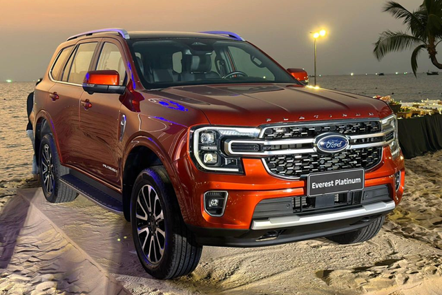 Ford Everest Platinum 1,509 tỷ đồng có gì hay? Ford Everest Platinum 1,509 ty dong co gi hay?