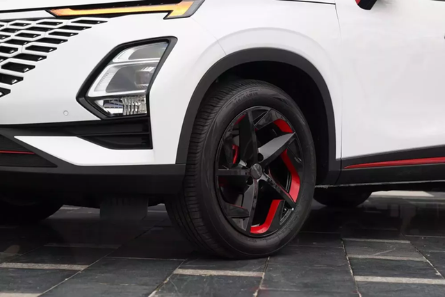 Omoda 5 - SUV cỡ B ngoại thất đẹp, còn nội thất thế nào? - Hình 4 Omoda 5 - SUV co B ngoai that dep, con noi that the nao?-Hinh-4