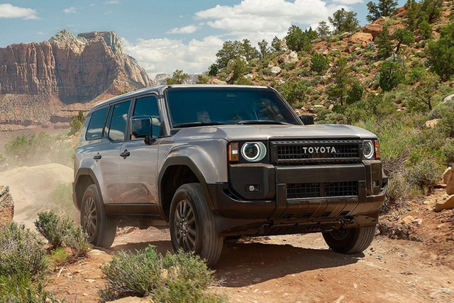 Chi tiết Toyota Land Cruiser Prado 2024 tại Nhật Bản - Hình 8 Chi tiet Toyota Land Cruiser Prado 2024 tai Nhat Ban-Hinh-8