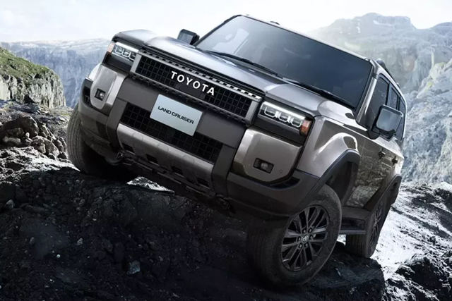 Chi tiết Toyota Land Cruiser Prado 2024 tại Nhật Bản - Hình 4 Chi tiet Toyota Land Cruiser Prado 2024 tai Nhat Ban-Hinh-4