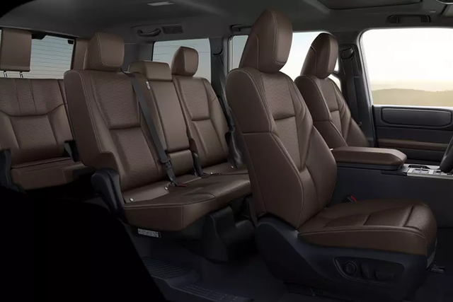 Chi tiết Toyota Land Cruiser Prado 2024 tại Nhật Bản - Hình 7 Chi tiet Toyota Land Cruiser Prado 2024 tai Nhat Ban-Hinh-7