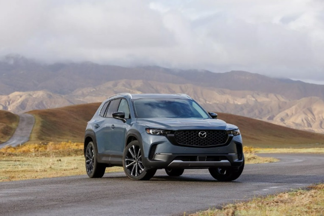 Chi tiết Mazda CX-50 2025 từ 770 triệu đồng - Hình 2 Chi tiet Mazda CX-50 2025 tu 770 trieu dong-Hinh-2