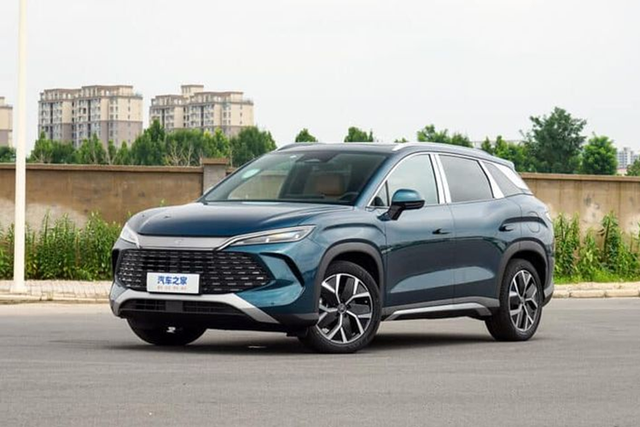 Chi tiết BYD Song L PHEV chỉ từ 475 triệu đồng Chi tiet BYD Song L PHEV chi tu 475 trieu dong