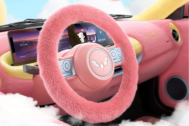 Xem Bingo Mickey Plush Style giá chỉ từ 8.300 USD - Hình 4 Xem Bingo Mickey Plush Style gia chi tu 8.300 USD-Hinh-4