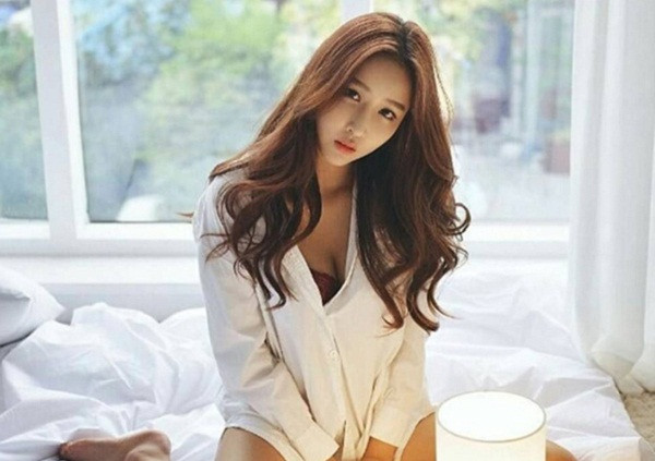 Thảm hoạ thời trang khi diện sơ mi lộ nguyên vòng 1 - Hình 14 Tham hoa thoi trang khi dien so mi lo nguyen vong 1-Hinh-14