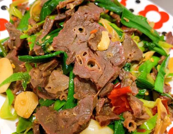 6 bộ phận cực bẩn ở lợn nhưng lại là món khoái khẩu của nhiều người - Hình 4 6 bo phan cuc ban o lon nhung lai la mon khoai khau cua nhieu nguoi-Hinh-4