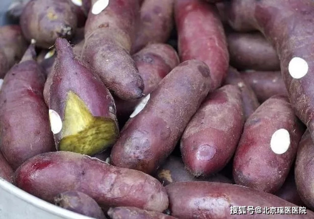 Những thực phẩm trị nốt sần ở ngực, ngừa ung thư hiệu quả - Hình 2 Nhung thuc pham tri not san o nguc, ngua ung thu hieu qua-Hinh-2