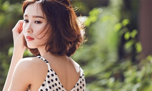 Lưu ý 3 bộ phận trên cơ thể phụ nữ càng to càng có lợi - Hình 8 Luu y 3 bo phan tren co the phu nu cang to cang co loi-Hinh-8