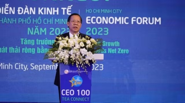Các CEO hàng đầu hiến kế gì cho TP HCM tăng trưởng xanh? - Hình 2 Cac CEO hang dau hien ke gi cho TP HCM tang truong xanh?-Hinh-2