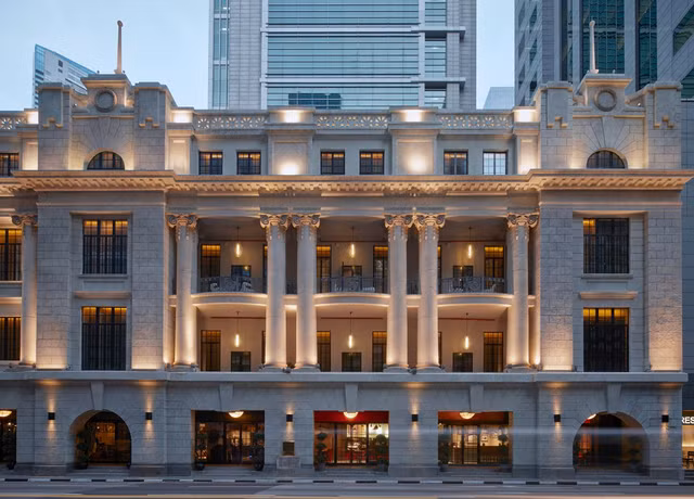 Viva Land mat bao nhieu tien khi cat lo thuong vu Hotel Telegraph?