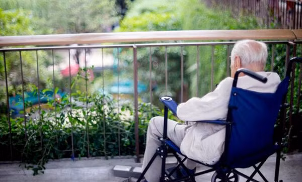 Dấu hiệu bất thường nhận biết nhồi máu não Dau hieu bat thuong nhan biet nhoi mau nao