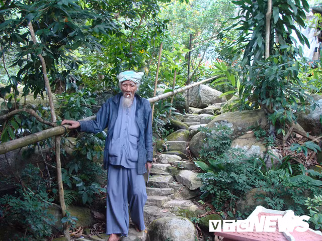 Ly ky chuyen dao si 2 lan giet ran ho may-Hinh-3