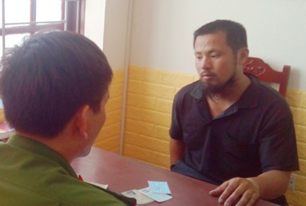 Đối tượng con giết bố vì không cho mua ô tô là con một, có tiền sử tâm thần Doi tuong con giet bo vi khong cho mua o to la con mot, co tien su tam than