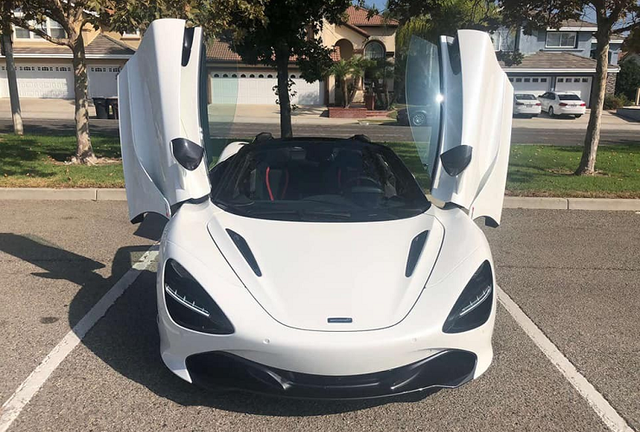 Đại gia Việt nào vừa 'đặt gạch' mua siêu xe McLaren 720S Spider hơn 23 tỷ? Dai gia Viet nao vua 'dat gach' mua sieu xe McLaren 720S Spider hon 23 ty?