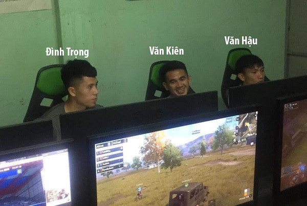 Cầu thủ Việt chơi game gì khi rảnh? - Hình 2 Cau thu Viet choi game gi khi ranh?-Hinh-2