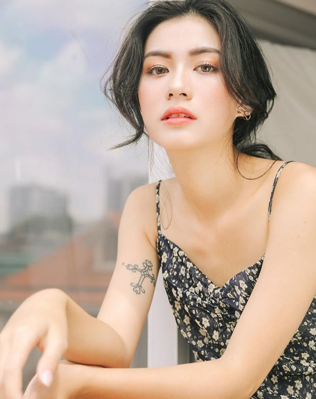 Dàn người mẫu sinh năm 1996 gây ấn tượng với hình thể gợi cảm - Hình 6 Dan nguoi mau sinh nam 1996 gay an tuong voi hinh the goi cam-Hinh-6