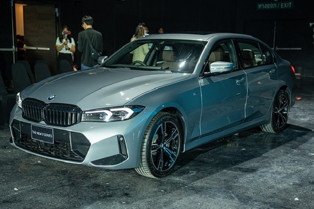 Sedan BMW 3-Series trục cơ sở dài giá 1,8 tỷ tại Thái Sedan BMW 3-Series truc co so dai gia 1,8 ty tai Thai