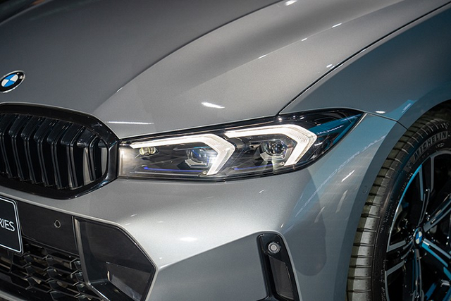 Sedan BMW 3-Series trục cơ sở dài giá 1,8 tỷ tại Thái - Hình 4 Sedan BMW 3-Series truc co so dai gia 1,8 ty tai Thai-Hinh-4
