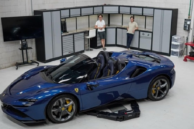Tận mục garage độ siêu xe dành cho dân chơi của Cường Đô la Tan muc garage do sieu xe danh cho dan choi cua Cuong Do la
