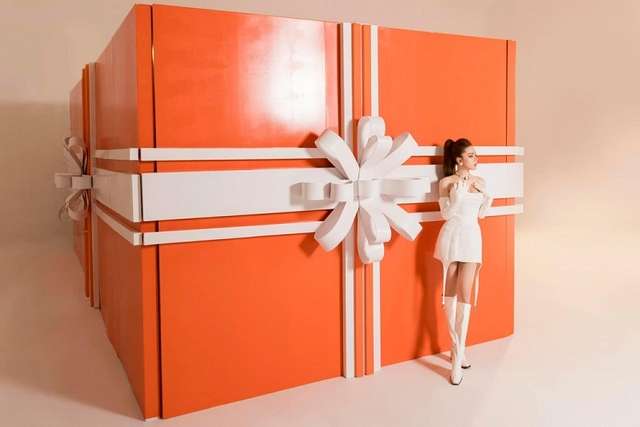 Hotgirl miền Tây chi 5 tỷ đồng mua siêu xe tự tặng sinh nhật mình Hotgirl mien Tay chi 5 ty dong mua sieu xe tu tang sinh nhat minh