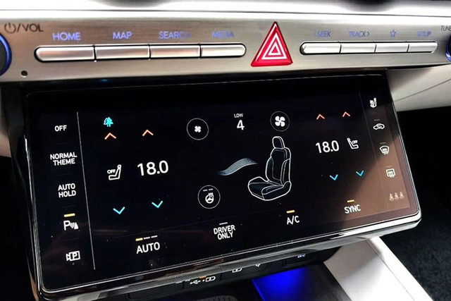 “Soi” chi tiết Hyundai SantaFe 2024 bản hybrid tiết kiệm nhiên liệu - Hình 8 “Soi” chi tiet Hyundai SantaFe 2024 ban hybrid tiet kiem nhien lieu-Hinh-8