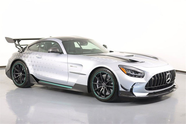 Chi tiết Mercedes-AMG GT Black Series không dưới 18 tỷ cập bến Việt Nam - Hình 4 Chi tiet Mercedes-AMG GT Black Series khong duoi 18 ty cap ben Viet Nam-Hinh-4