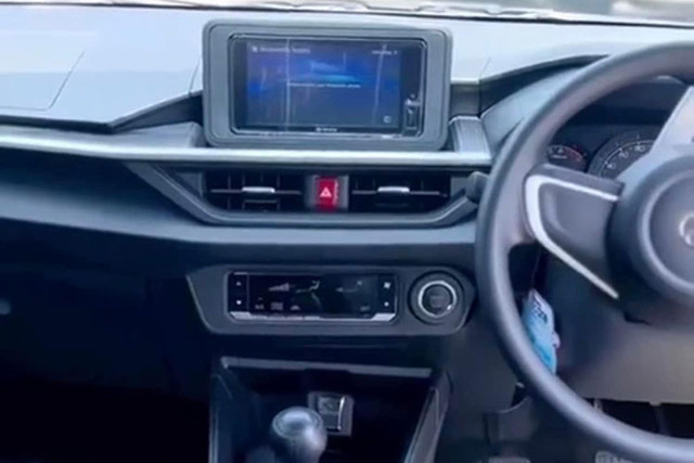 Từ 370 triệu đồng cho Toyota Wigo 2023 ở Việt Nam? - Hình 6 Tu 370 trieu dong cho Toyota Wigo 2023 o Viet Nam?-Hinh-6